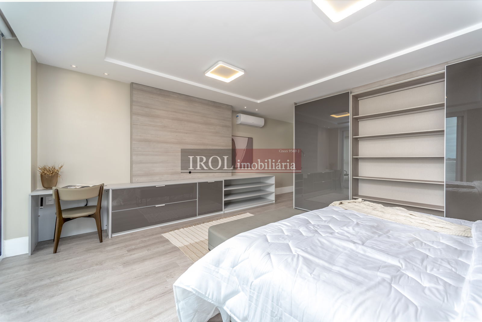 Apartamento à venda com 4 quartos, 315m² - Foto 13