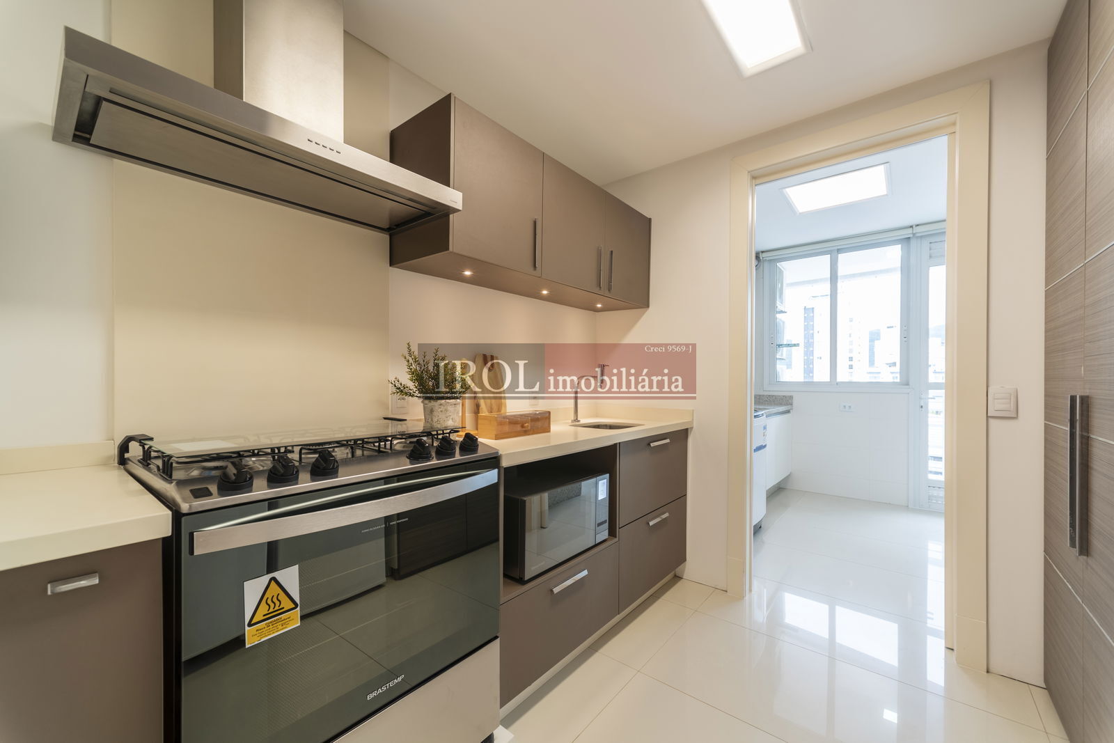 Apartamento à venda com 4 quartos, 315m² - Foto 29