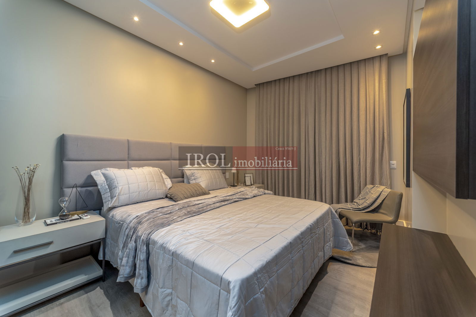 Apartamento à venda com 4 quartos, 315m² - Foto 21