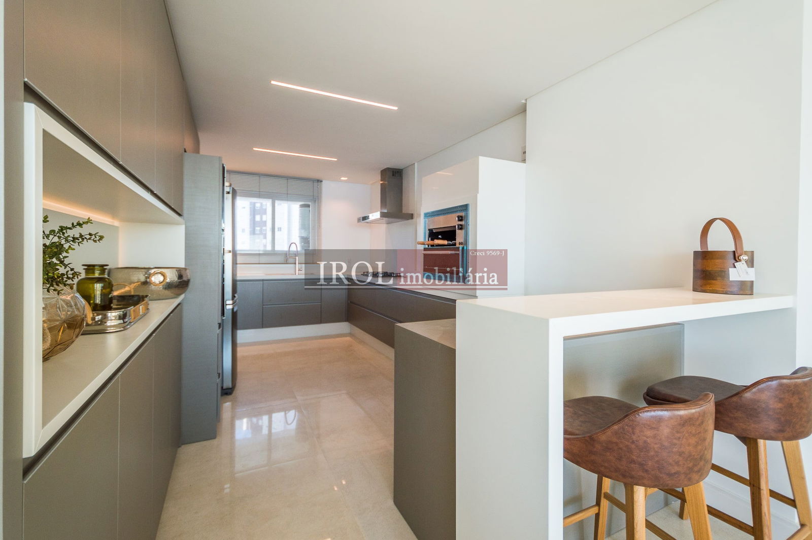 Apartamento à venda com 4 quartos, 283m² - Foto 45