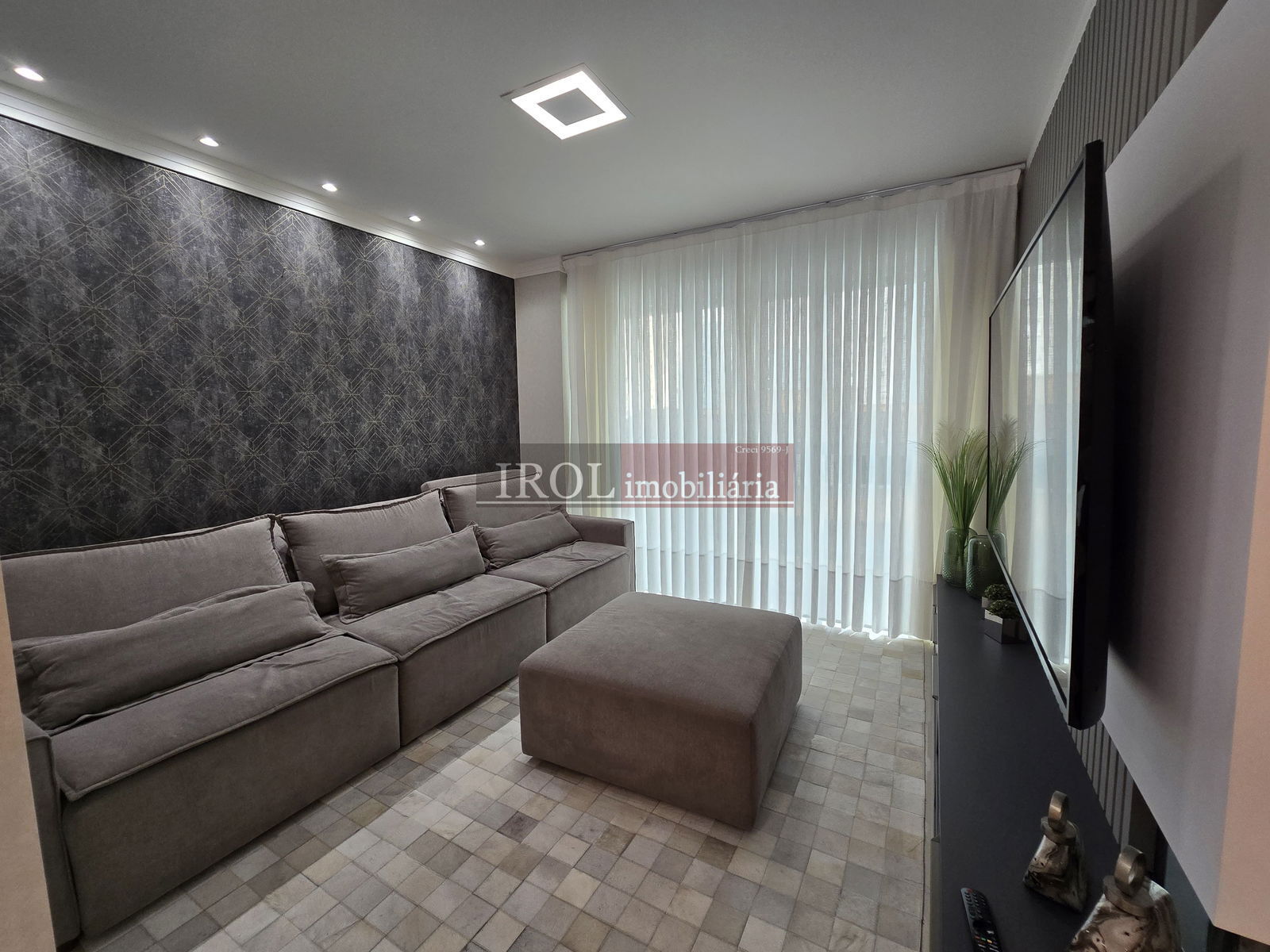 Apartamento à venda com 3 quartos, 137m² - Foto 17