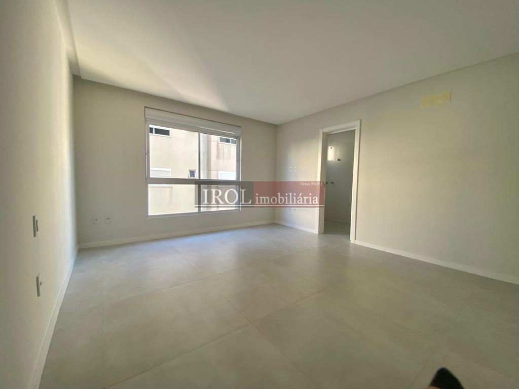 Apartamento à venda com 4 quartos, 200m² - Foto 25