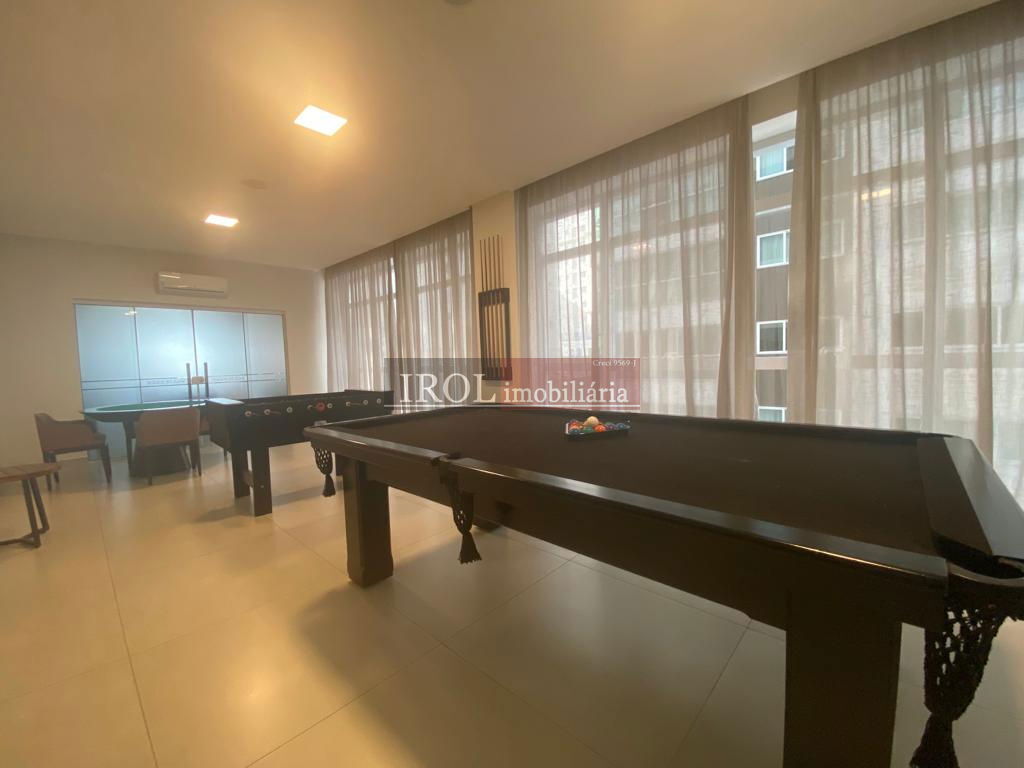 Apartamento à venda com 4 quartos, 200m² - Foto 10