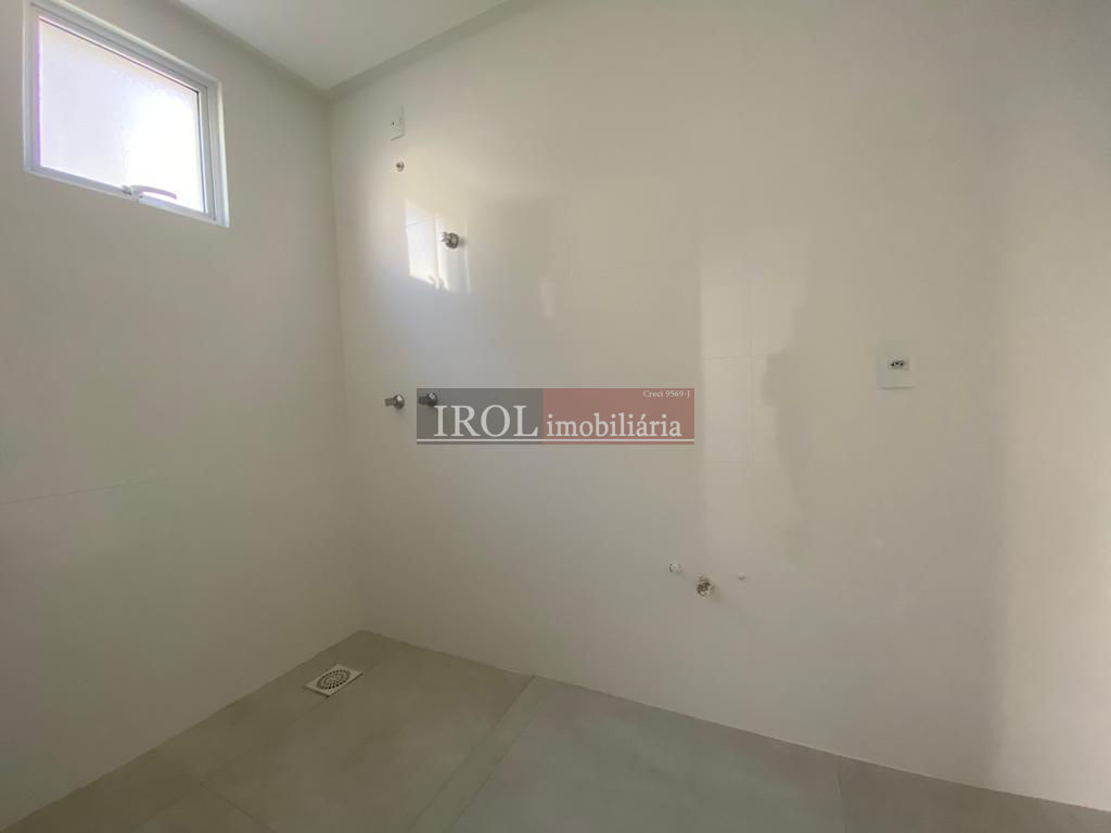 Apartamento à venda com 4 quartos, 200m² - Foto 26