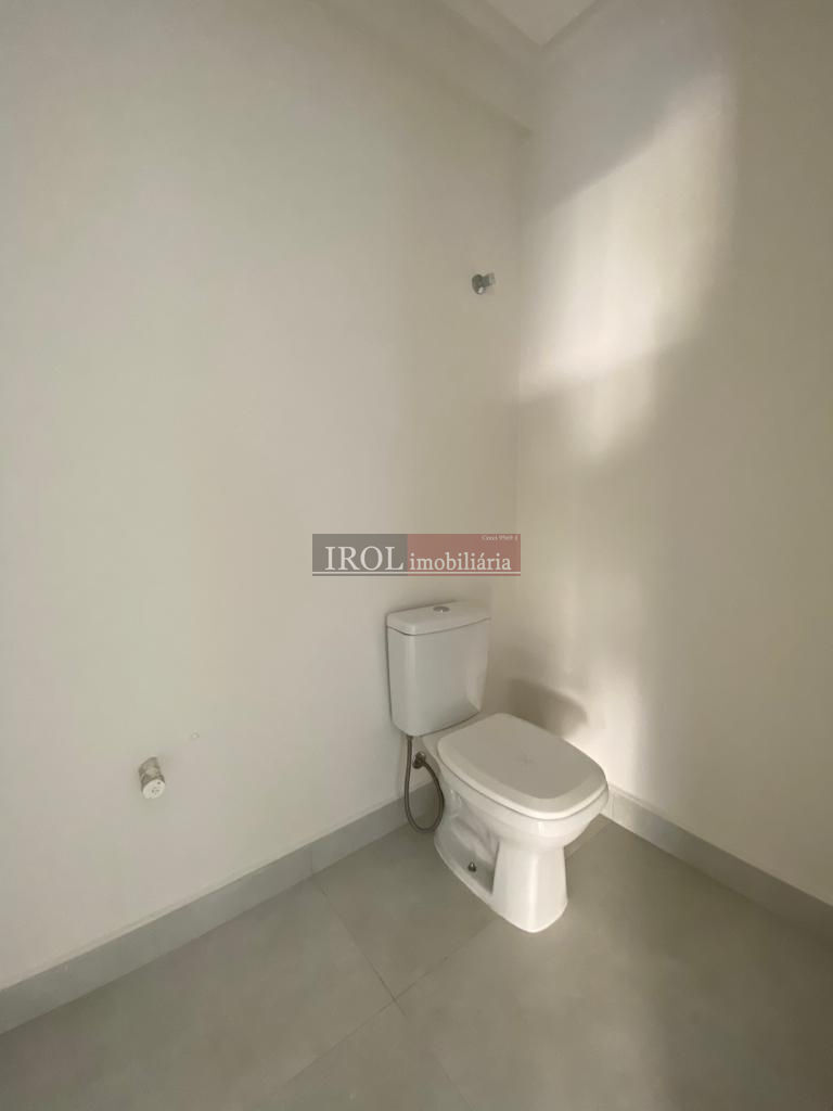 Apartamento à venda com 4 quartos, 200m² - Foto 31