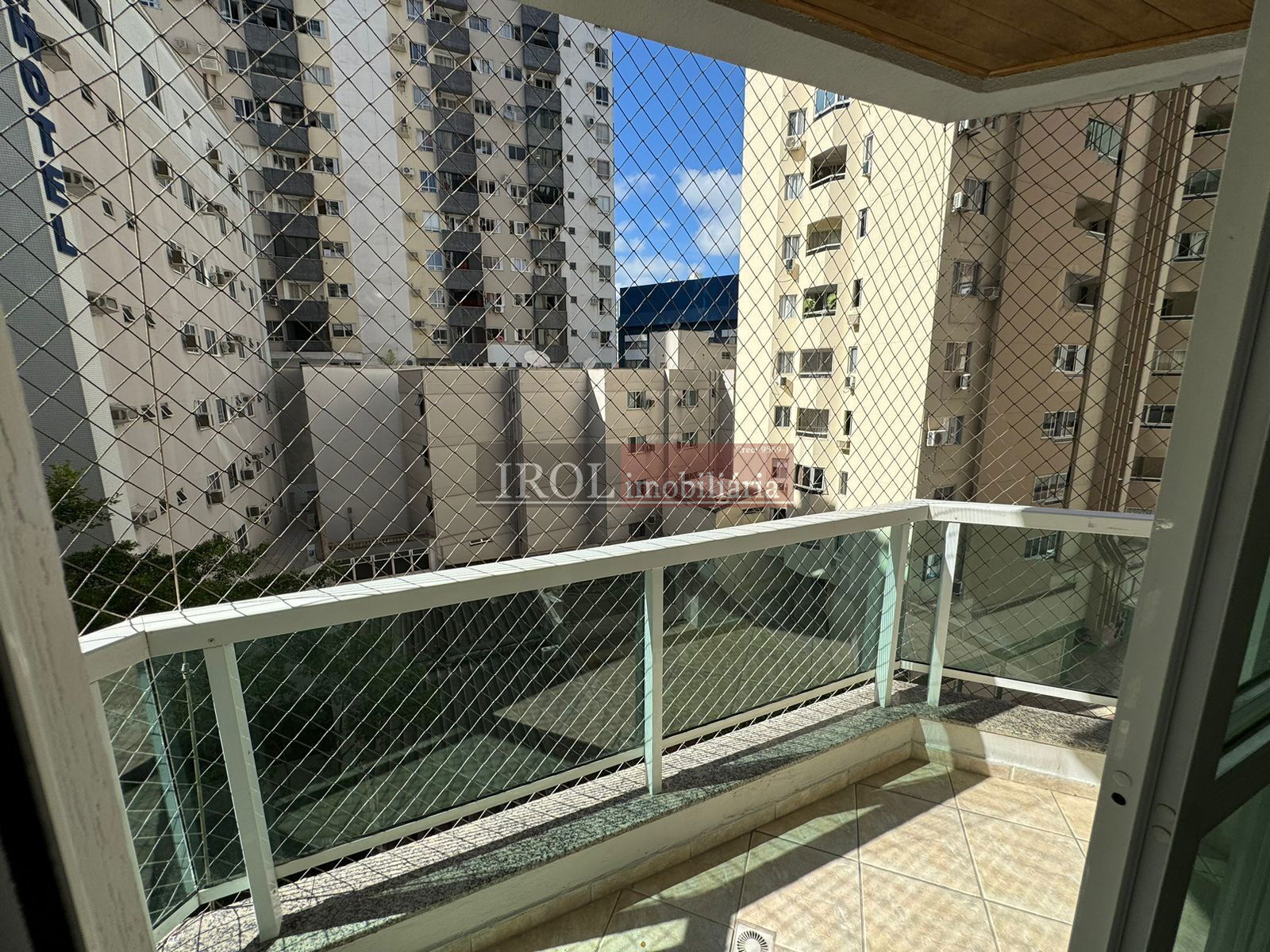 Apartamento à venda com 3 quartos, 210m² - Foto 21