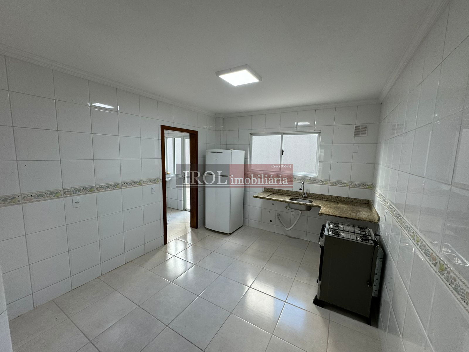 Apartamento à venda com 3 quartos, 210m² - Foto 13