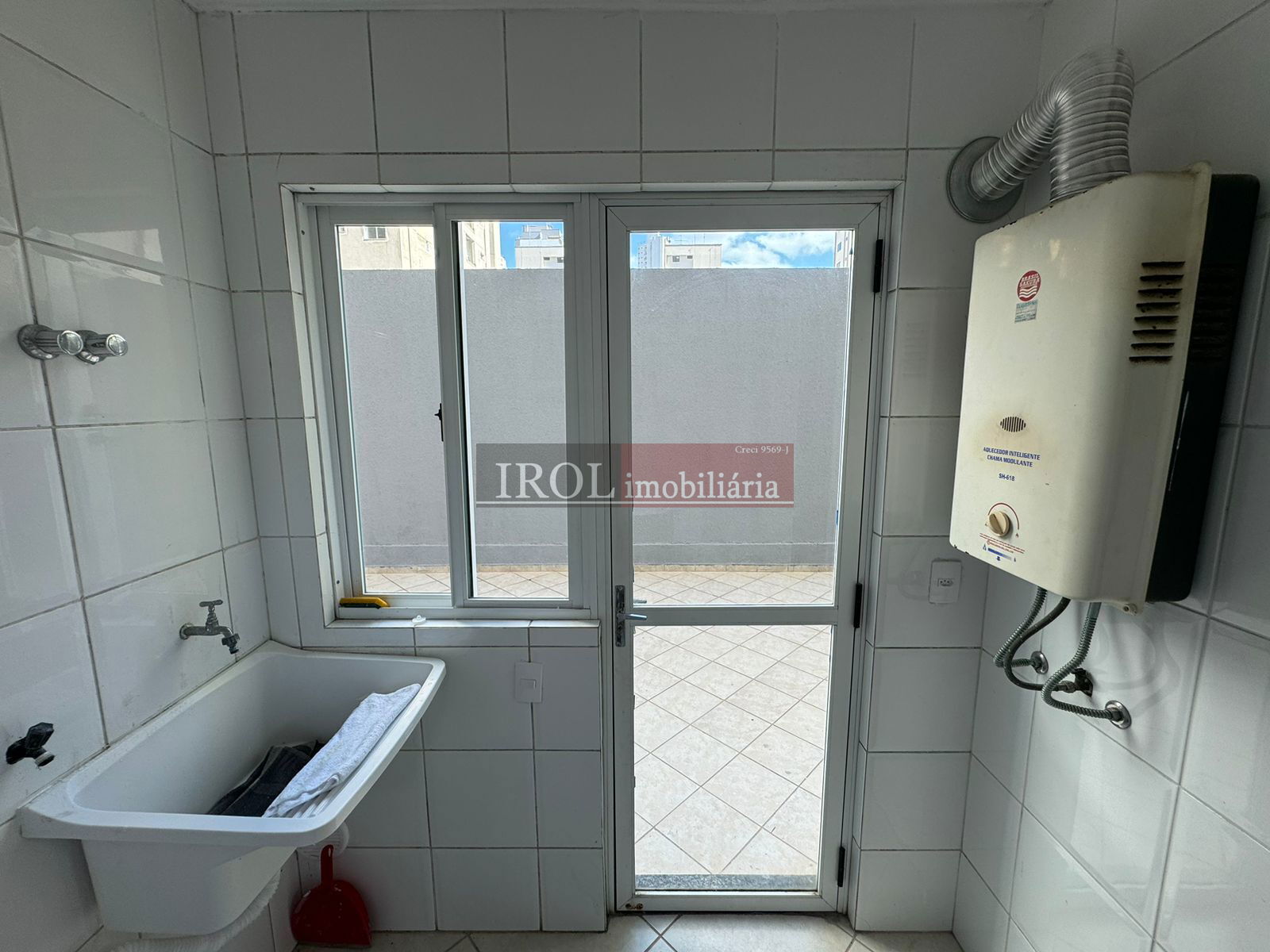 Apartamento à venda com 3 quartos, 210m² - Foto 18