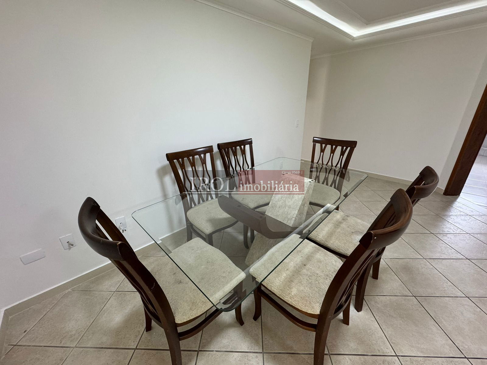 Apartamento à venda com 3 quartos, 210m² - Foto 12