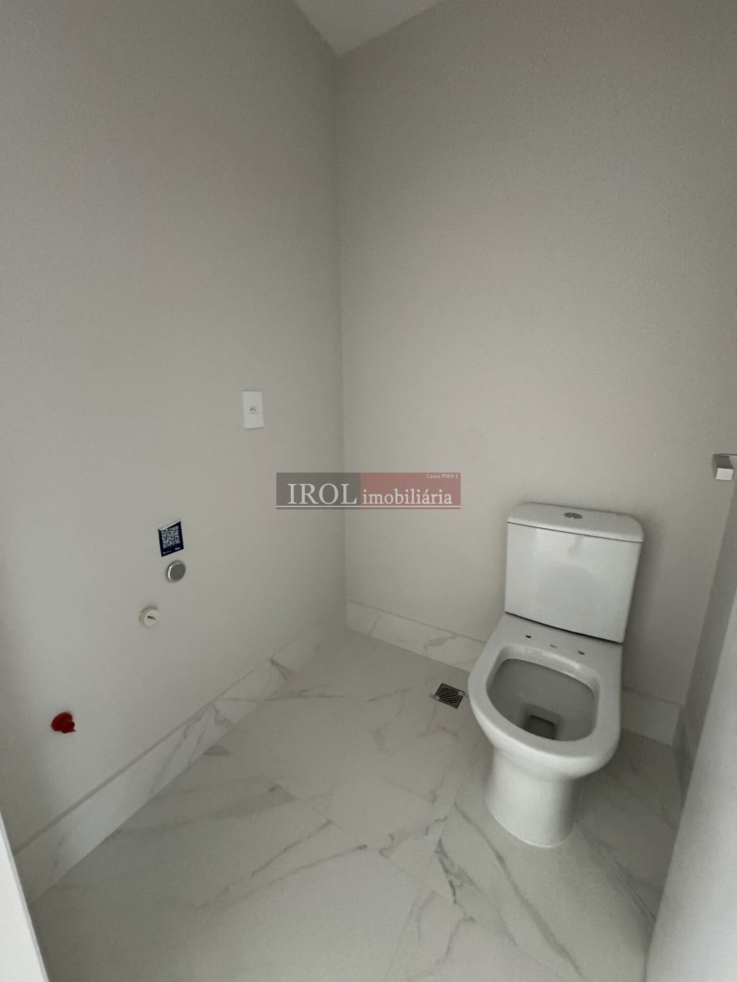 Apartamento à venda com 4 quartos, 151m² - Foto 30