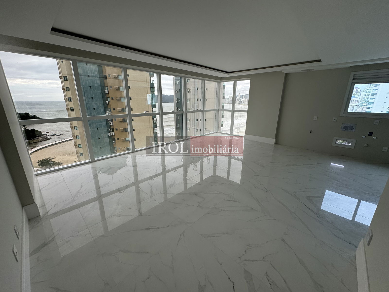 Apartamento à venda com 4 quartos, 151m² - Foto 25