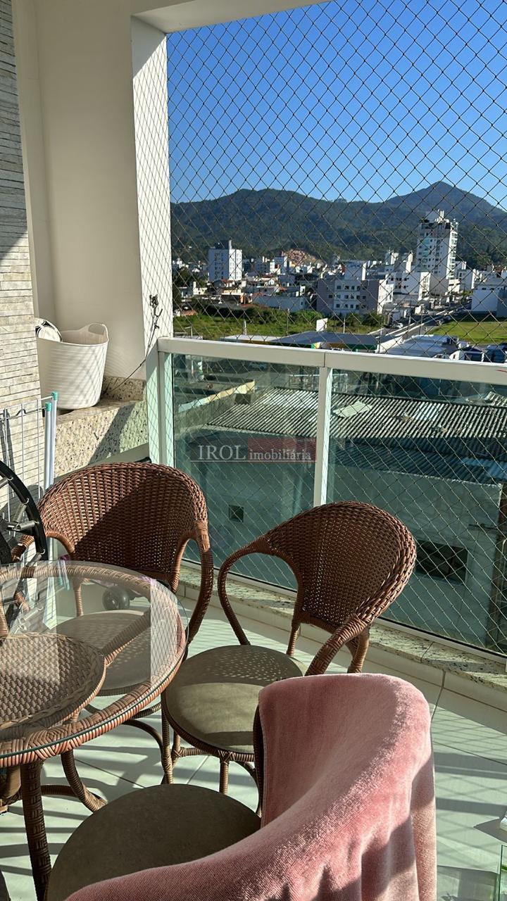 Apartamento à venda com 1 quarto, 83m² - Foto 9