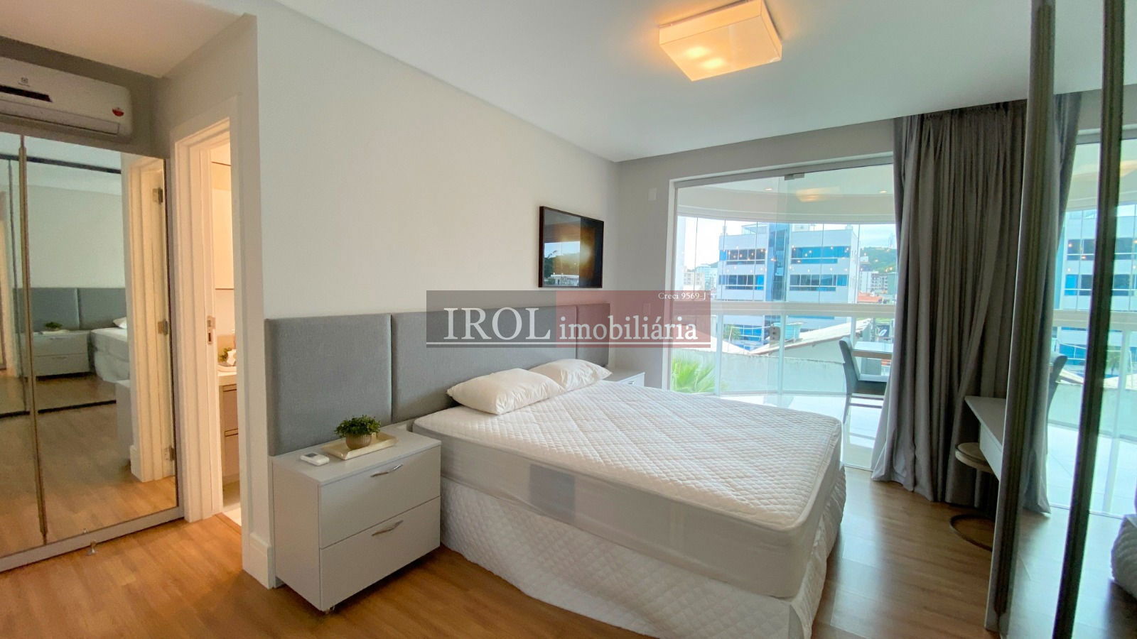 Apartamento à venda com 3 quartos, 199m² - Foto 30