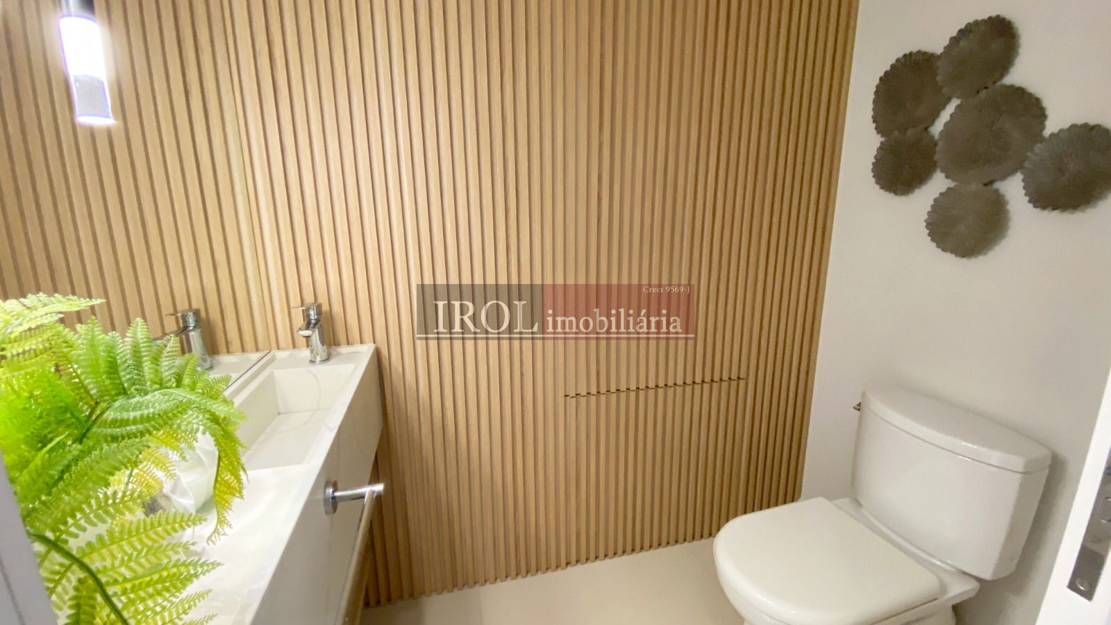 Apartamento à venda com 3 quartos, 199m² - Foto 19