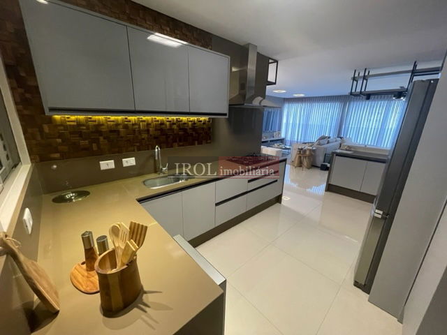 Apartamento à venda com 3 quartos, 399m² - Foto 29