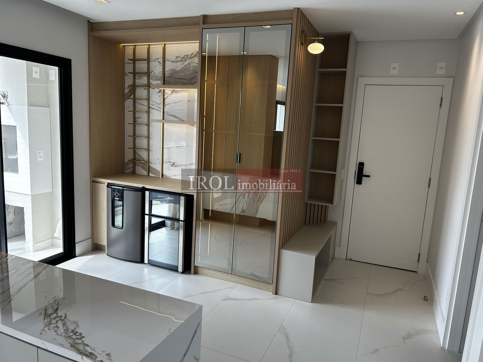 Apartamento à venda com 3 quartos, 125m² - Foto 8