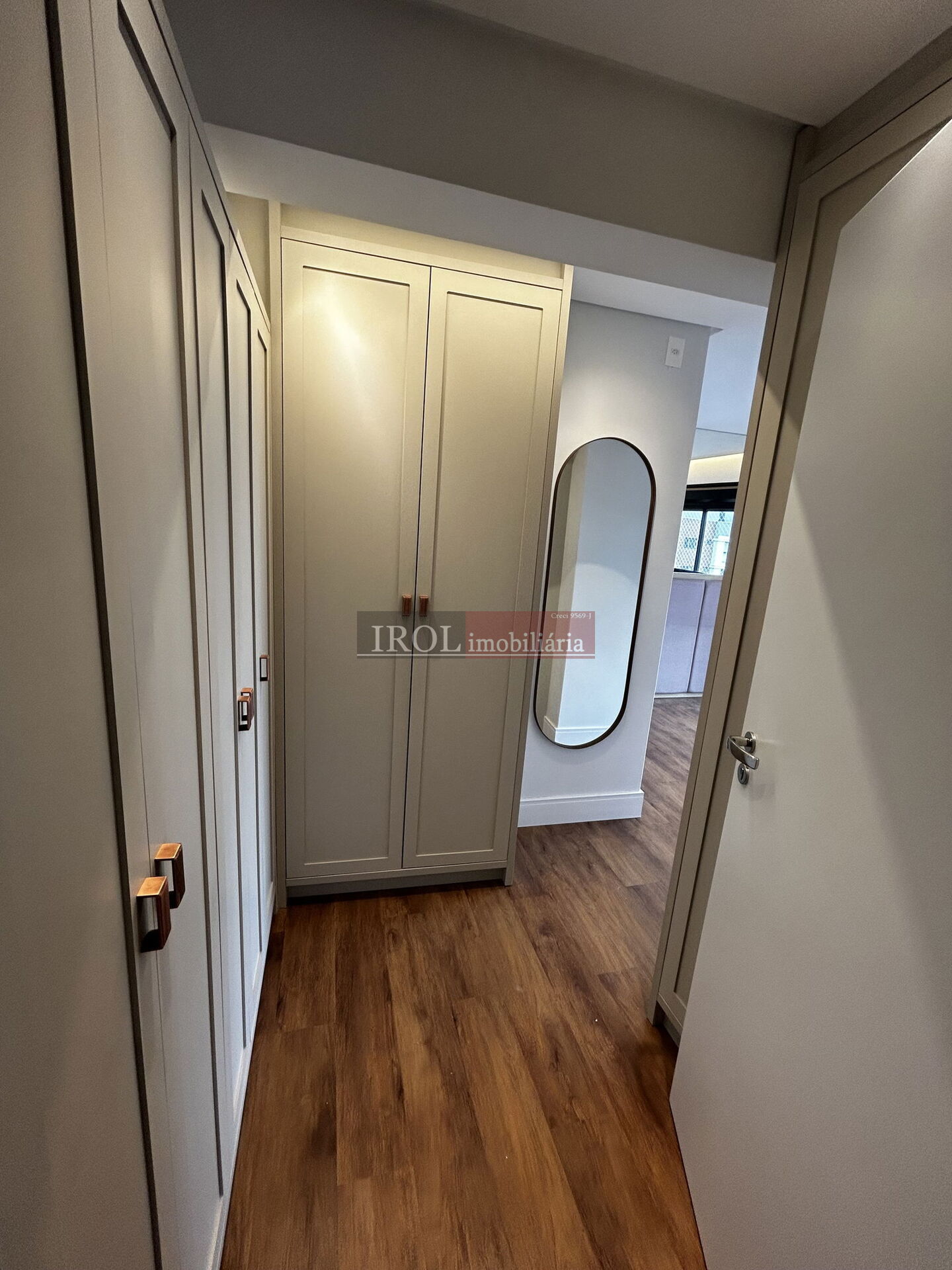 Apartamento à venda com 3 quartos, 125m² - Foto 19