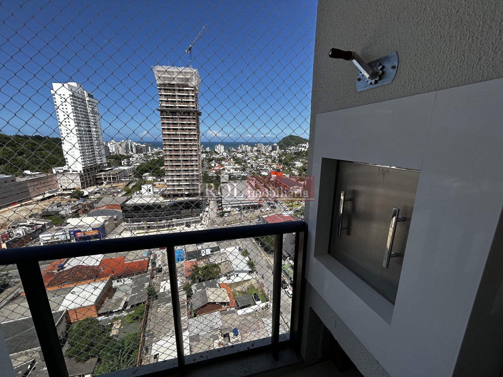 Apartamento à venda com 3 quartos, 125m² - Foto 2