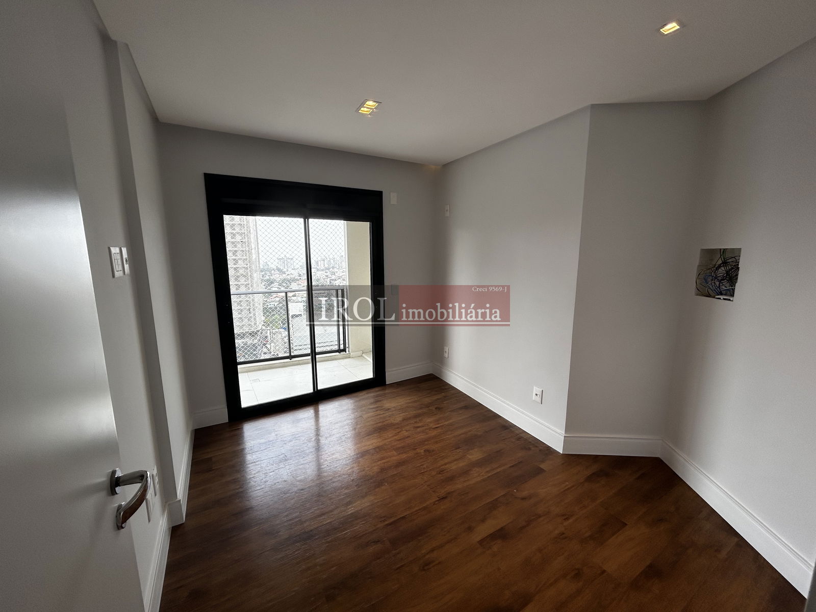 Apartamento à venda com 3 quartos, 125m² - Foto 21