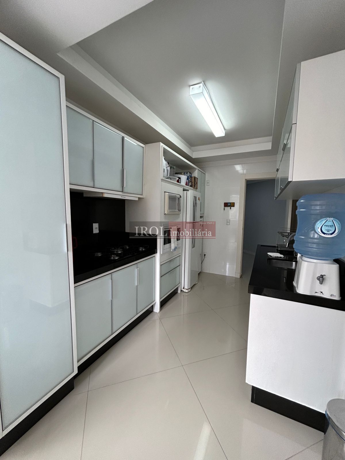 Apartamento à venda com 3 quartos, 202m² - Foto 40