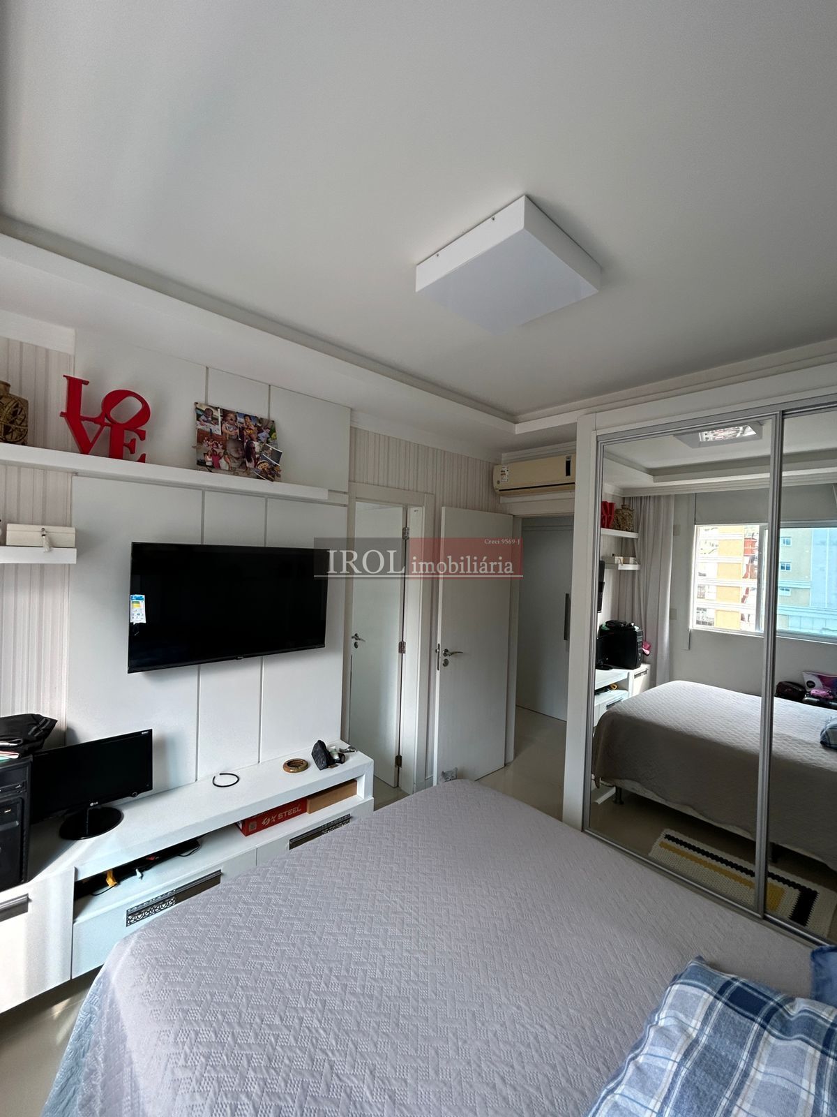 Apartamento à venda com 3 quartos, 202m² - Foto 14