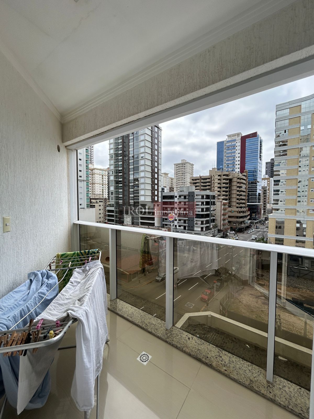 Apartamento à venda com 3 quartos, 202m² - Foto 22