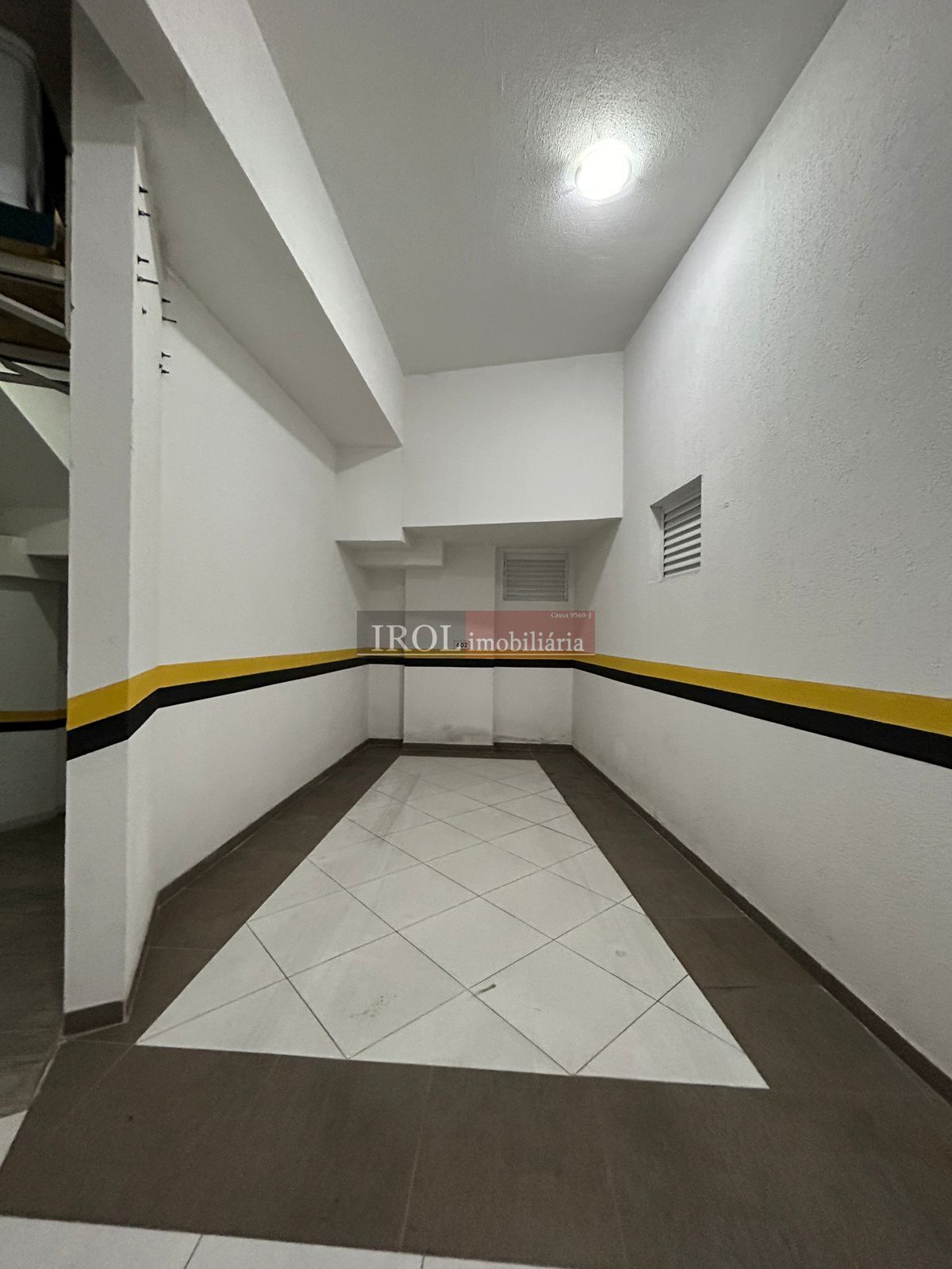 Apartamento à venda com 3 quartos, 202m² - Foto 8