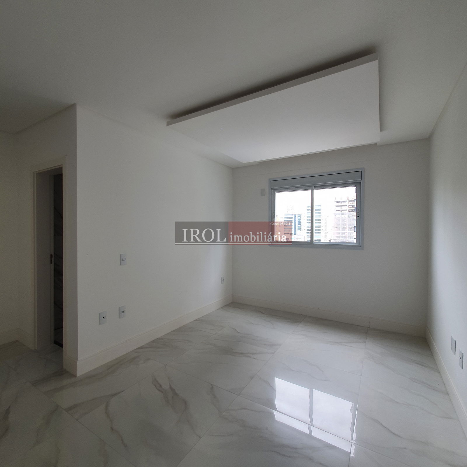 Apartamento à venda com 4 quartos, 280m² - Foto 14