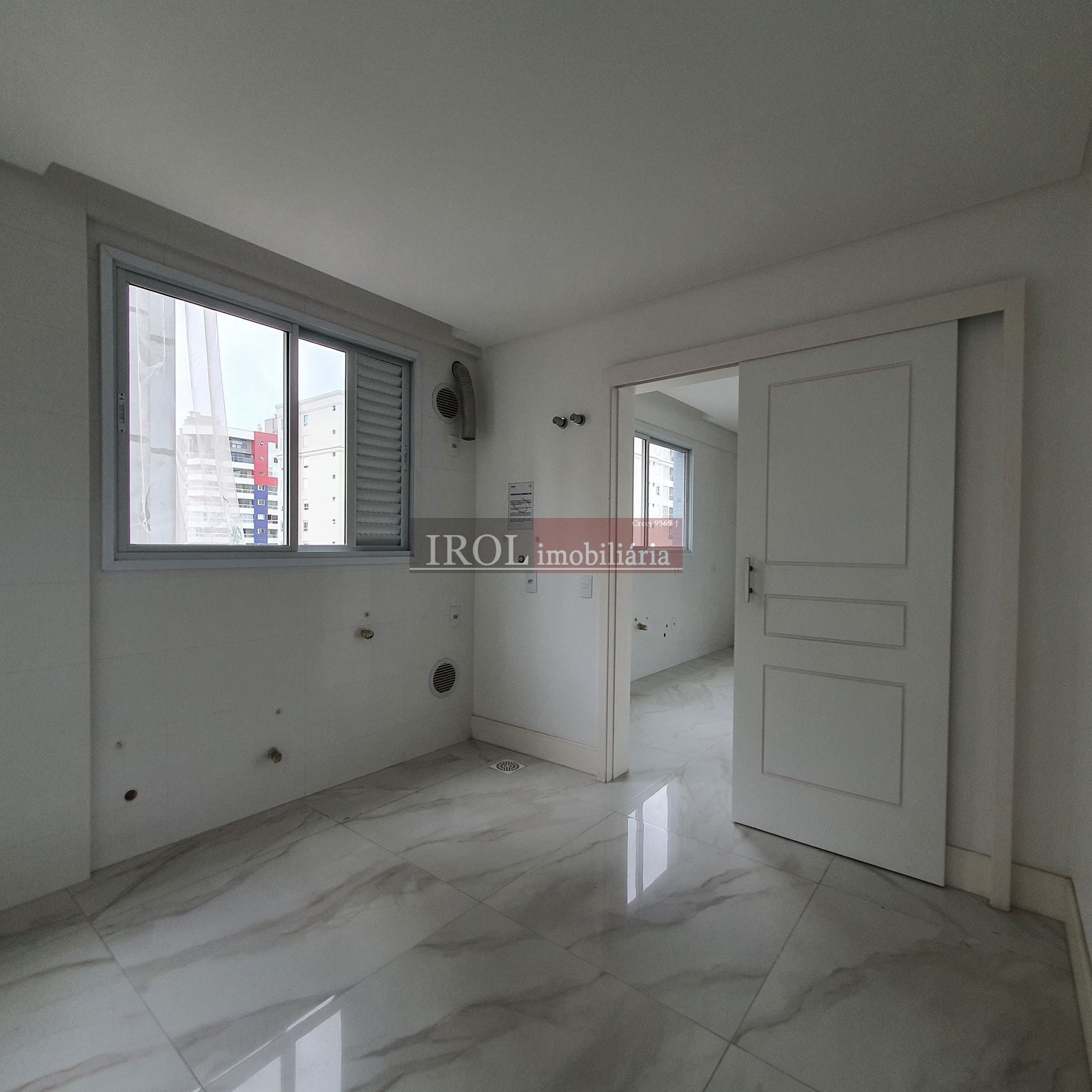 Apartamento à venda com 4 quartos, 280m² - Foto 31