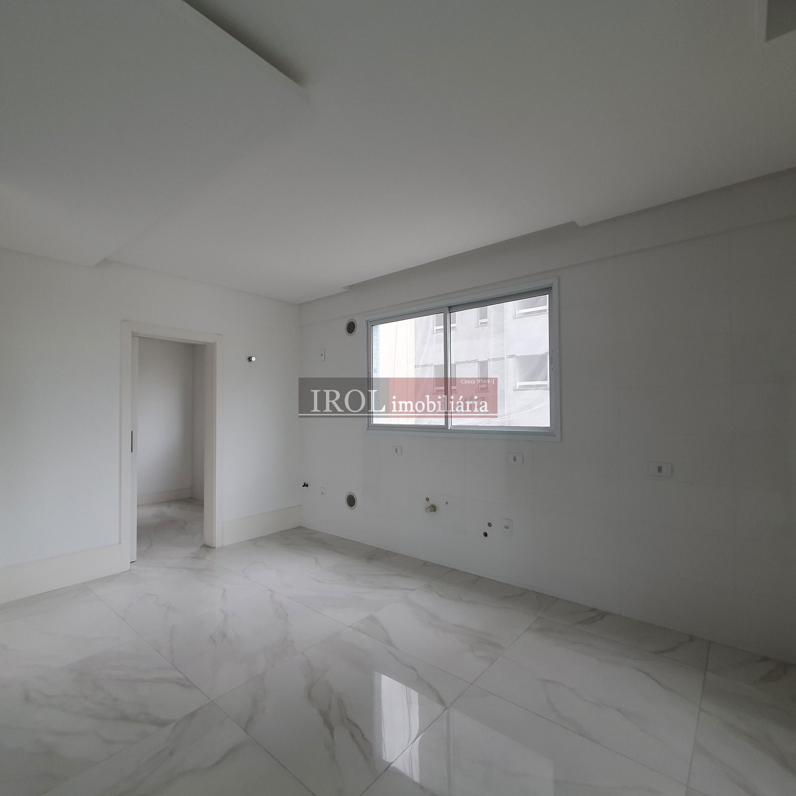 Apartamento à venda com 4 quartos, 280m² - Foto 29