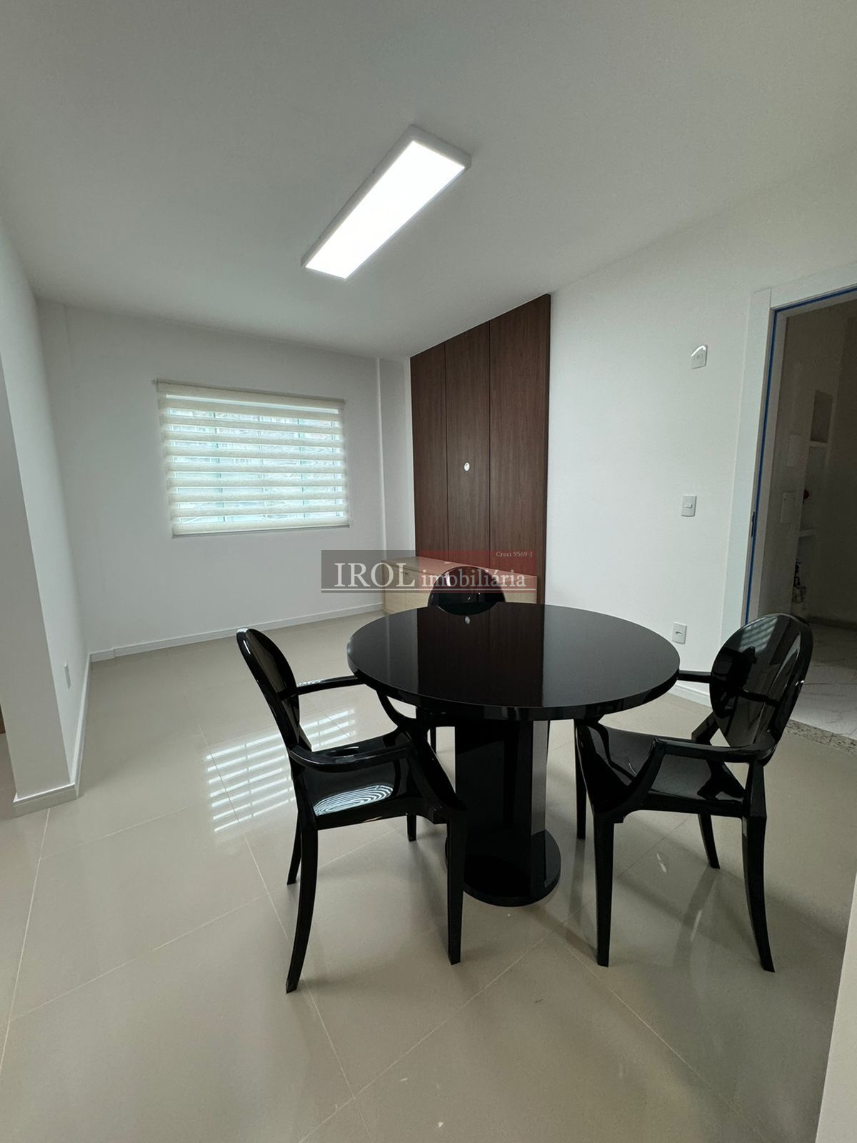 Apartamento à venda com 2 quartos, 58m² - Foto 7