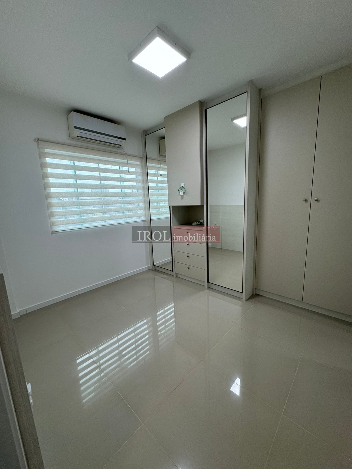 Apartamento à venda com 2 quartos, 58m² - Foto 10