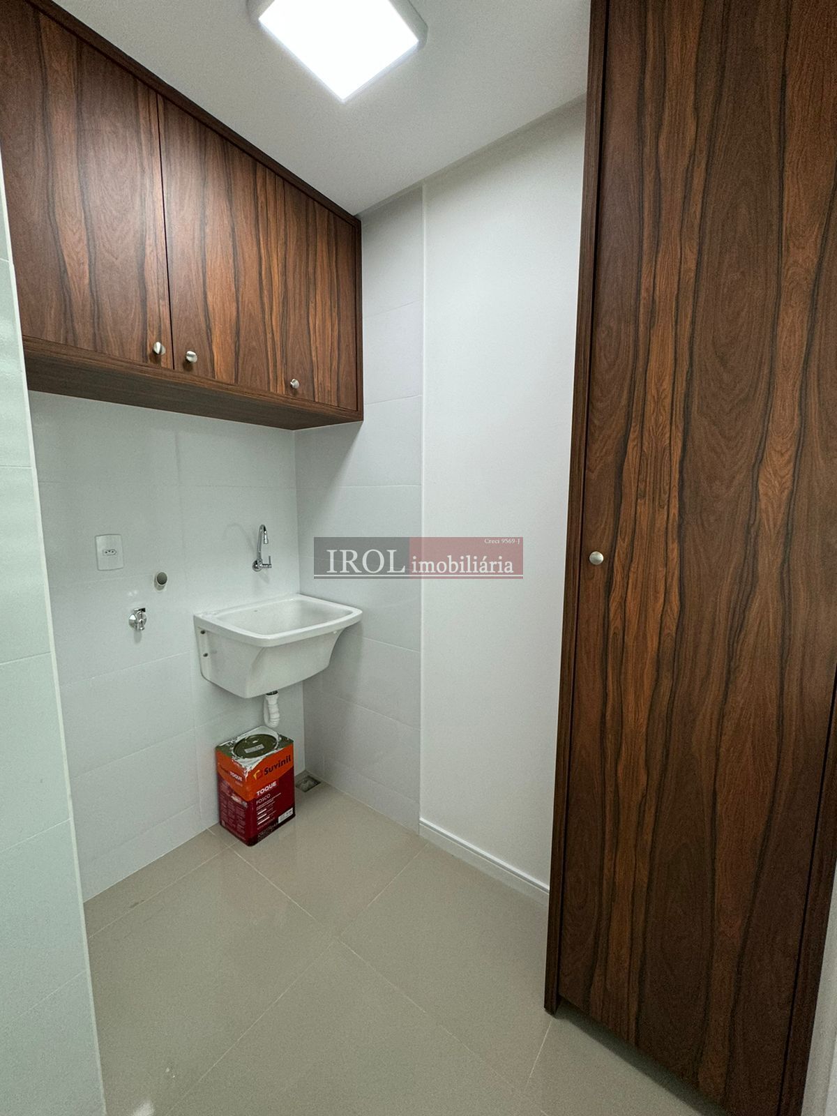 Apartamento à venda com 2 quartos, 58m² - Foto 6