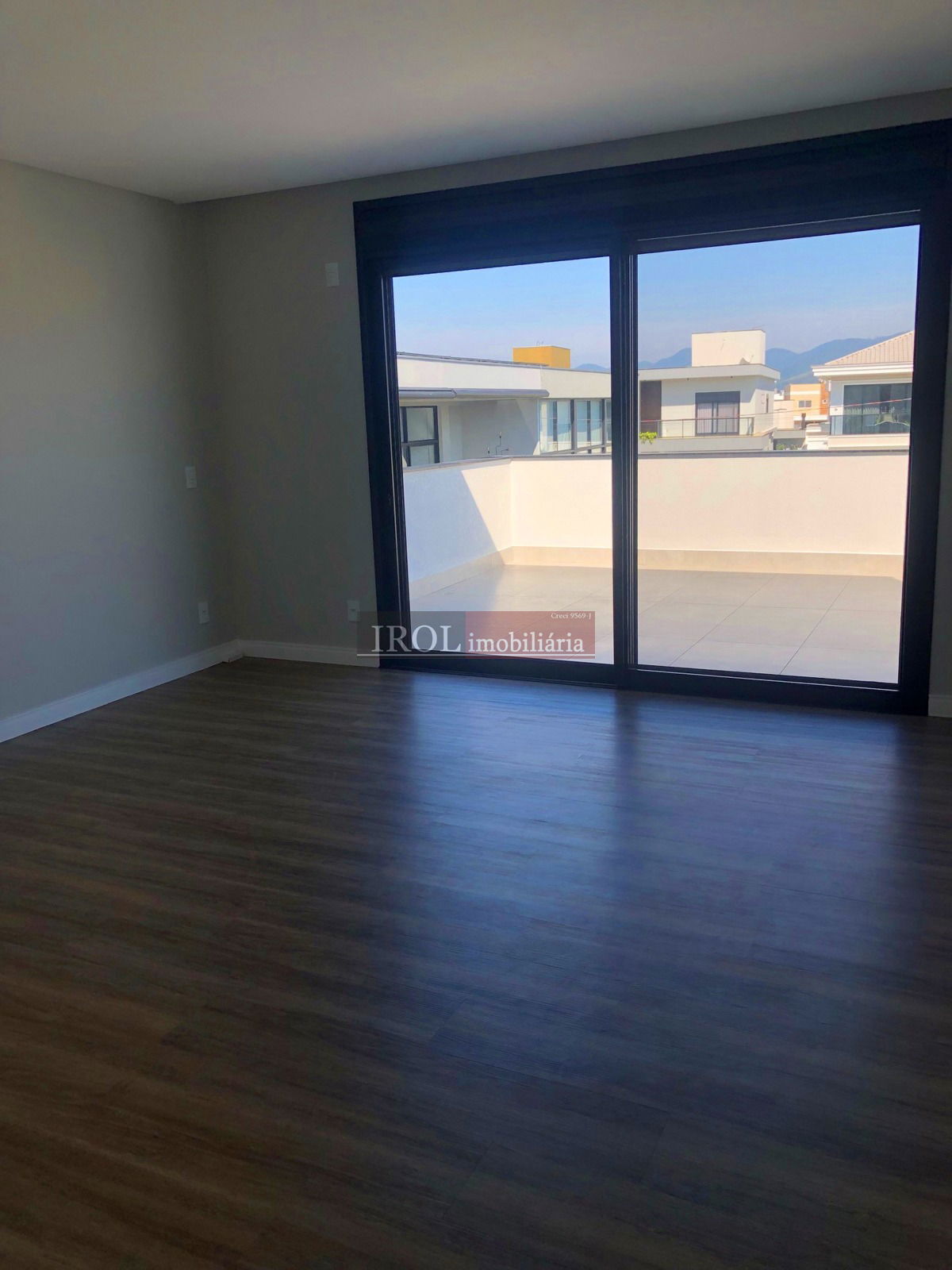 Casa à venda com 4 quartos, 386m² - Foto 14