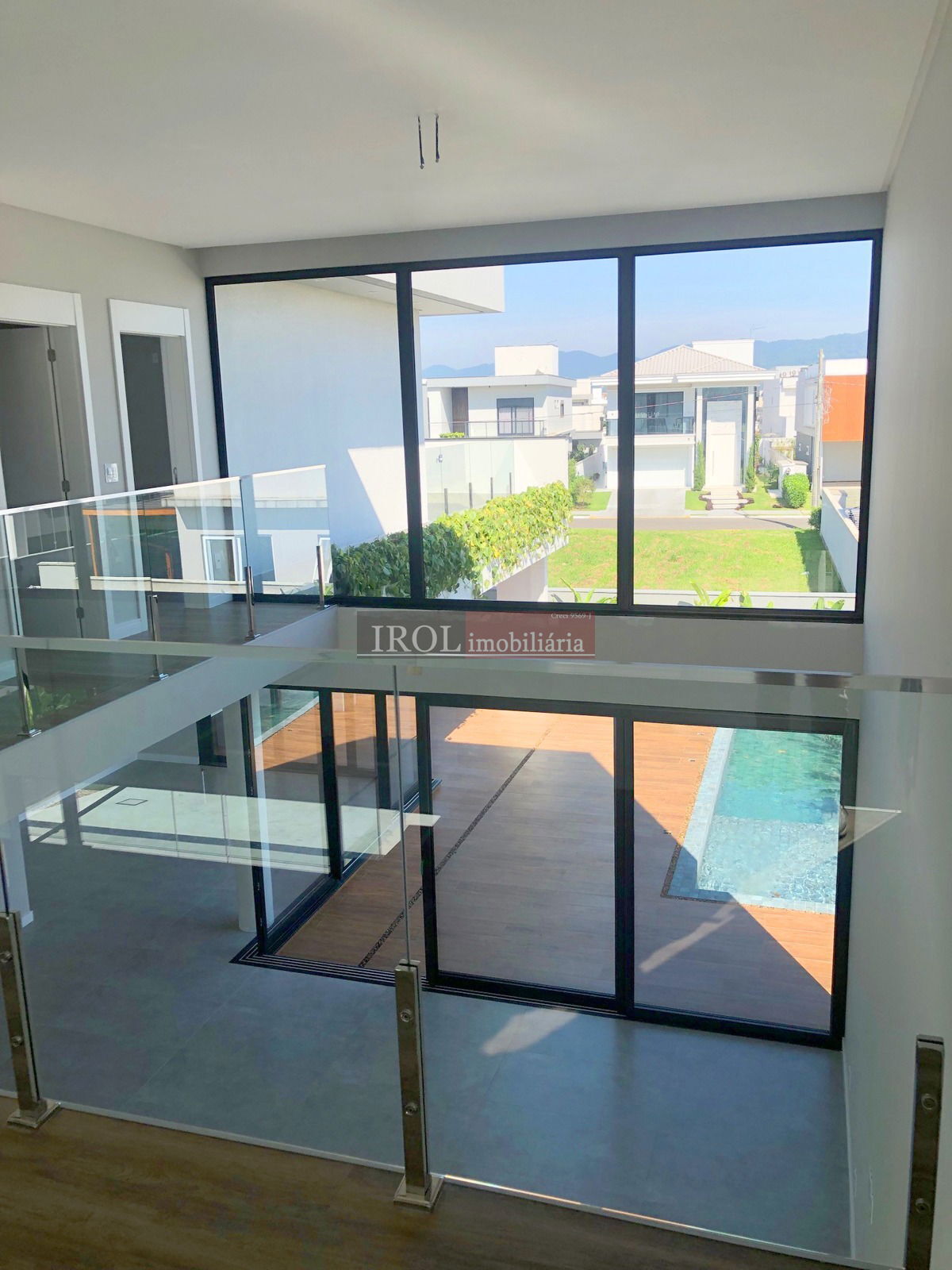 Casa à venda com 4 quartos, 386m² - Foto 23