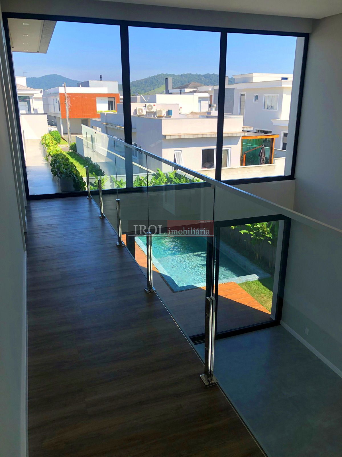 Casa à venda com 4 quartos, 386m² - Foto 15