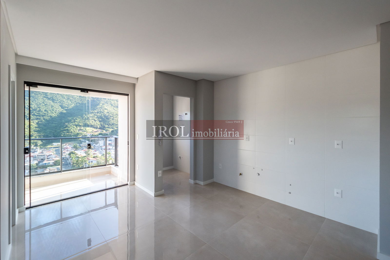 Apartamento à venda com 2 quartos, 73m² - Foto 28