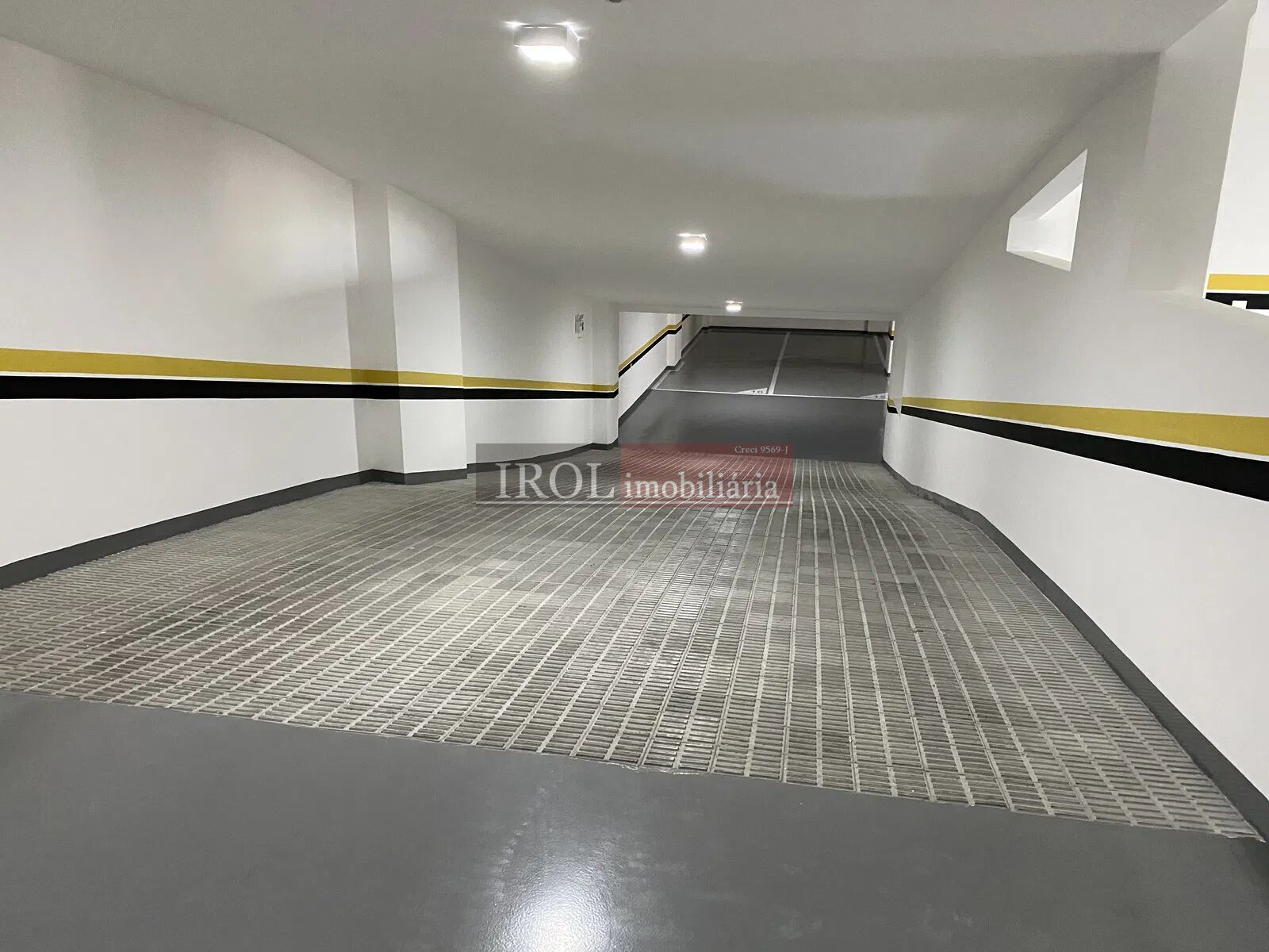 Apartamento à venda com 4 quartos, 132m² - Foto 17