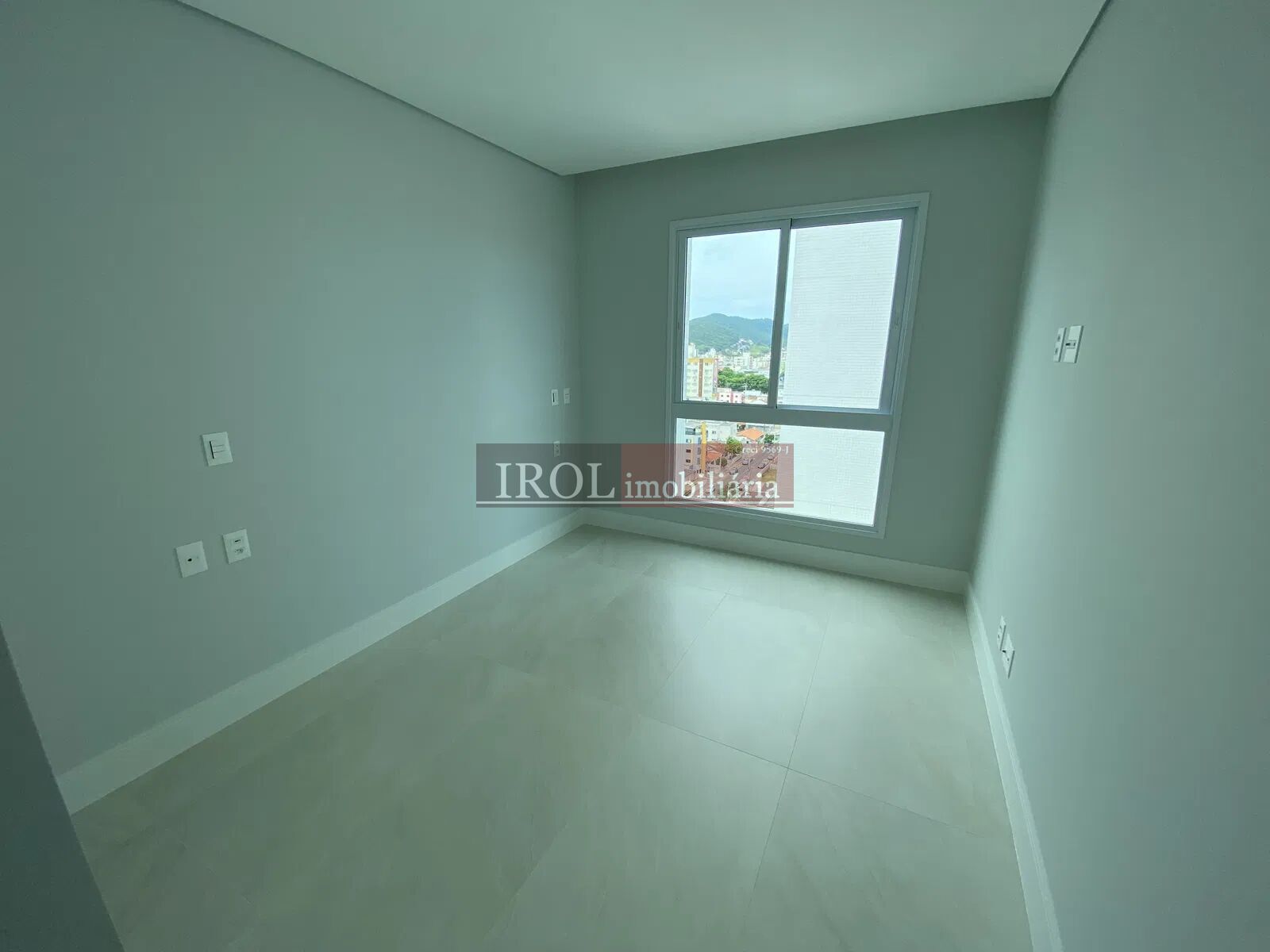 Apartamento à venda com 4 quartos, 132m² - Foto 14