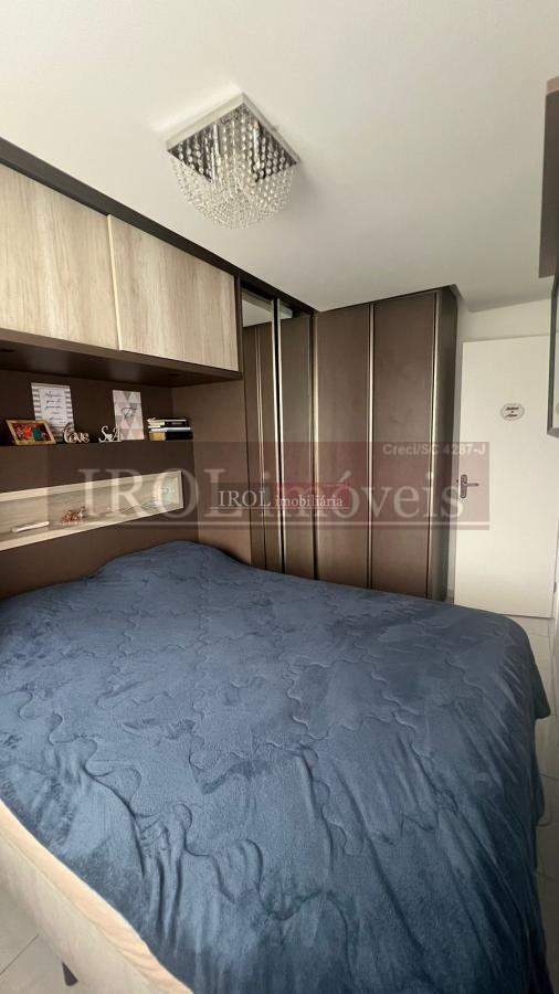 Apartamento à venda com 2 quartos, 57m² - Foto 10