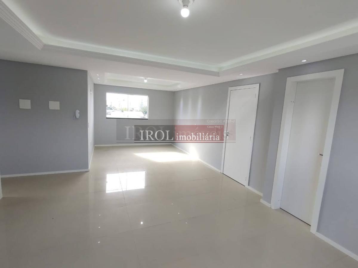 Apartamento à venda com 3 quartos, 93m² - Foto 3