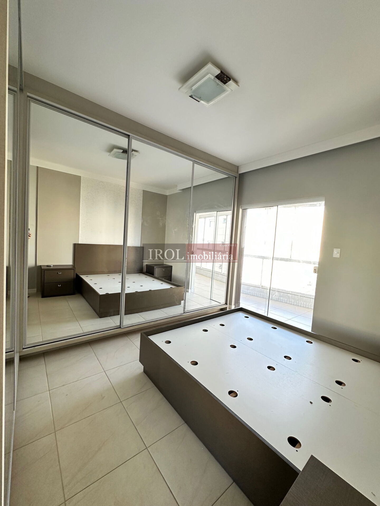 Apartamento à venda com 2 quartos, 110m² - Foto 10