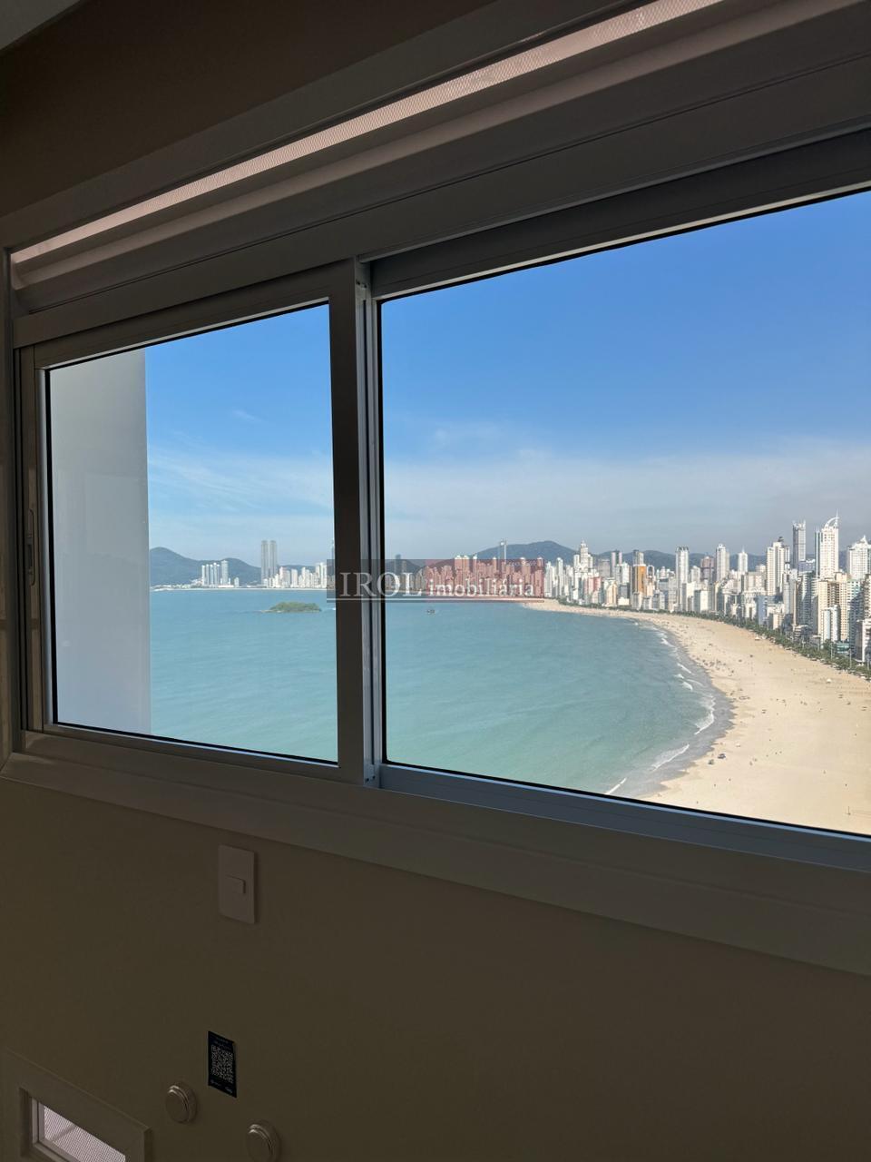 Apartamento à venda com 4 quartos, 151m² - Foto 9