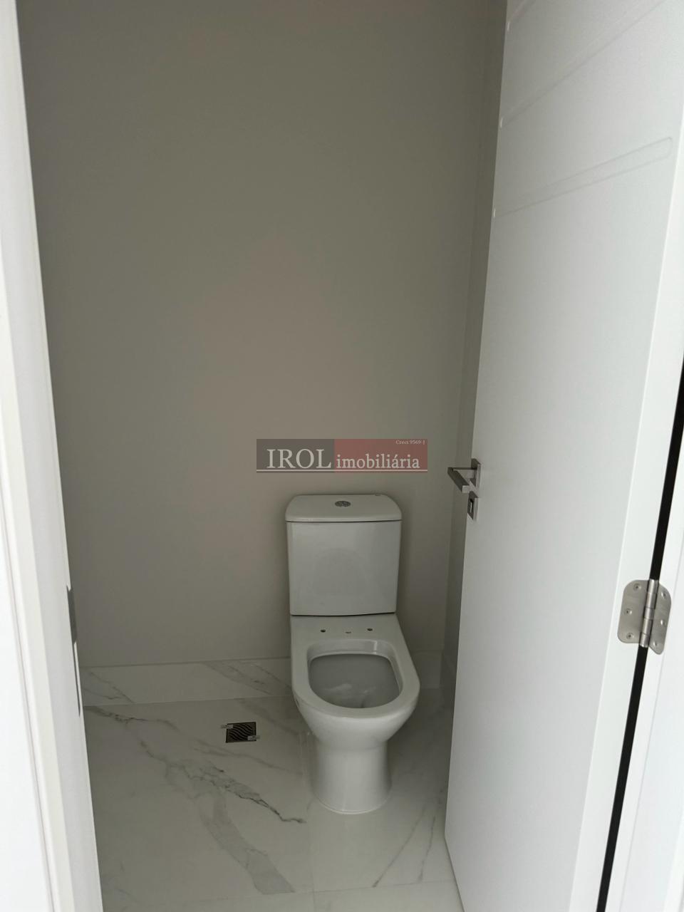 Apartamento à venda com 4 quartos, 151m² - Foto 15