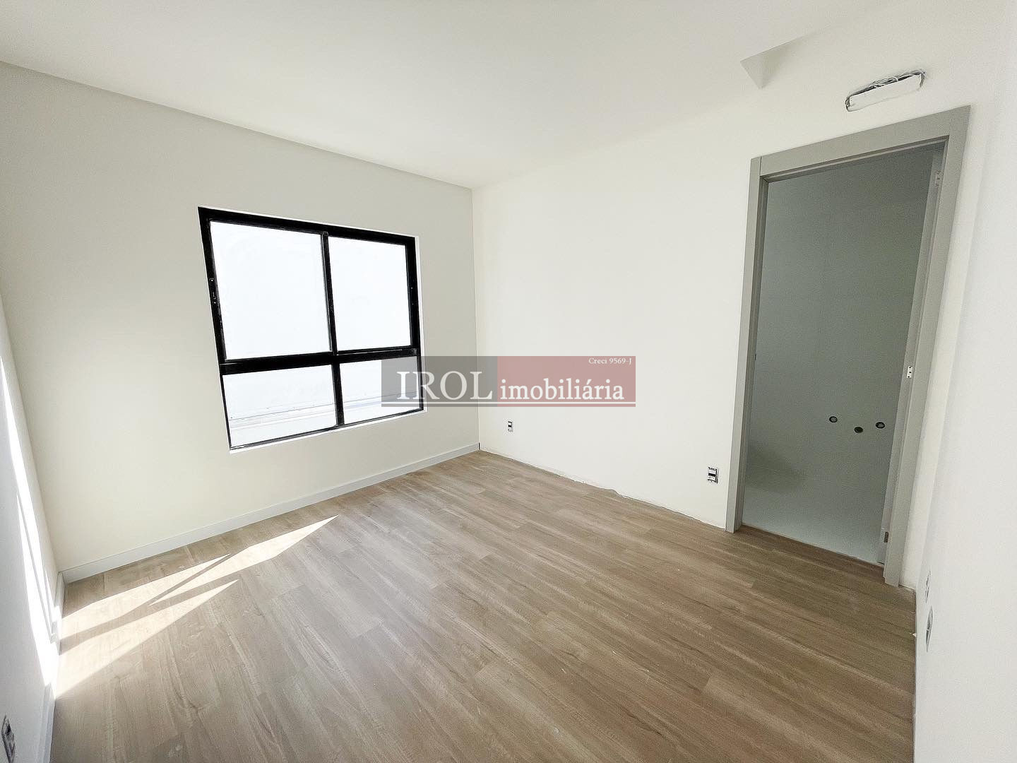 Casa à venda com 3 quartos, 155m² - Foto 12