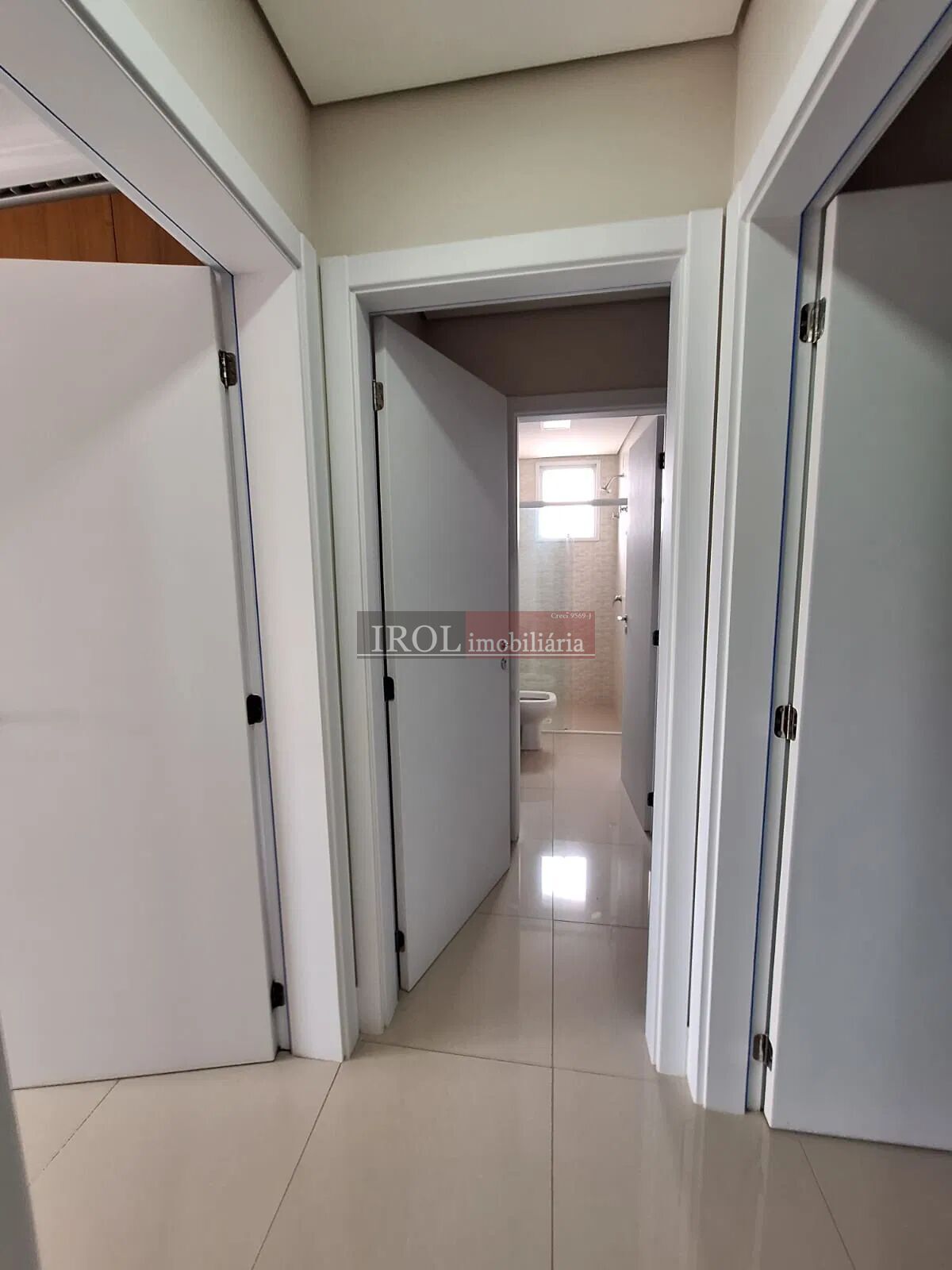 Apartamento para alugar com 3 quartos, 136m² - Foto 25