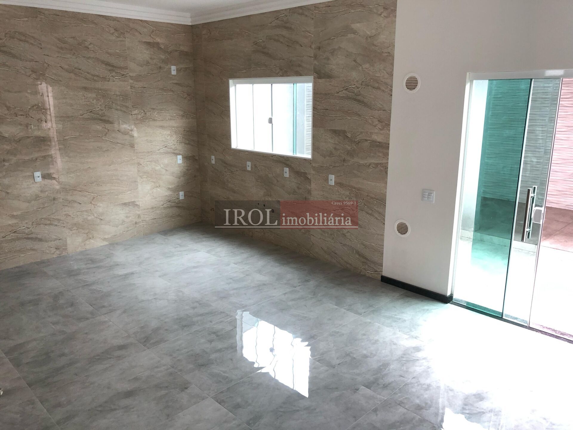 Sobrado à venda com 3 quartos, 100m² - Foto 8
