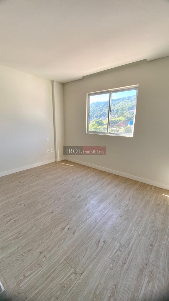 Apartamento à venda com 2 quartos, 77m² - Foto 10