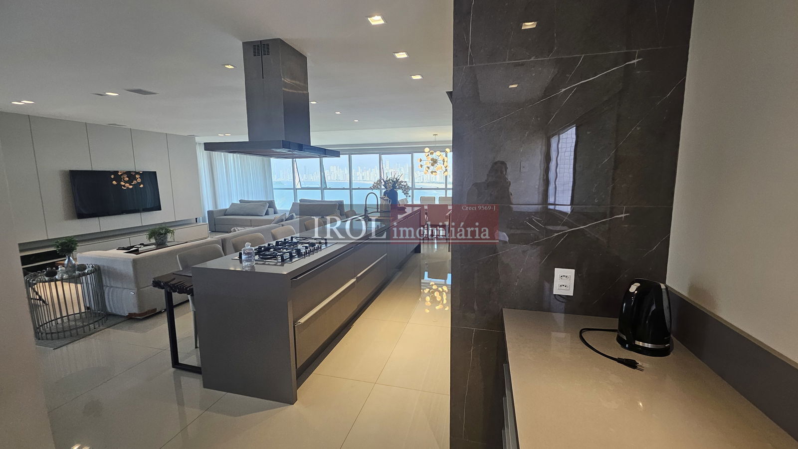 Apartamento à venda com 5 quartos, 283m² - Foto 10