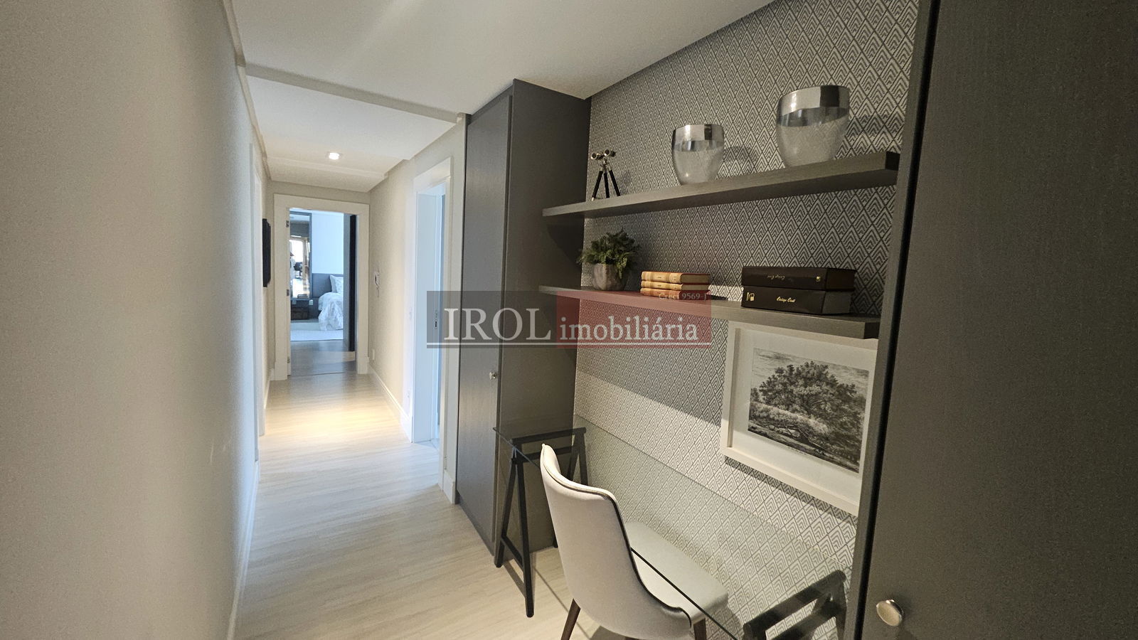 Apartamento à venda com 5 quartos, 283m² - Foto 28